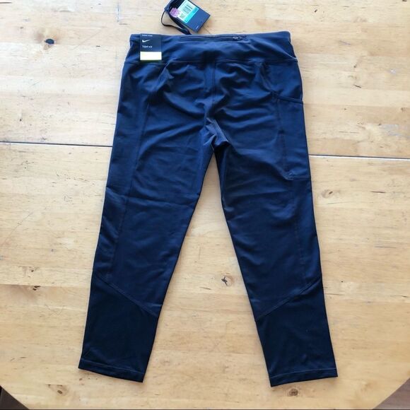 Nike Fast Crop Running Capri Leggings Size Sm - Picture 4 of 11